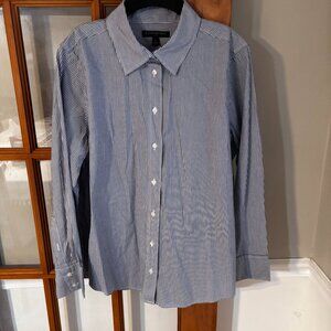 Banana Republic Women Classic Button-Down striped Shirt SZ: L